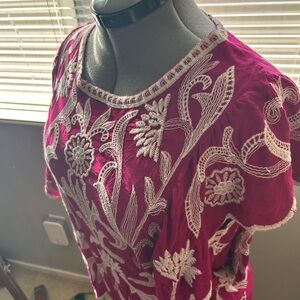 Solitaire Fuchsia Top with White Embroidery